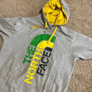 NorthFace Hoodie ( Small )